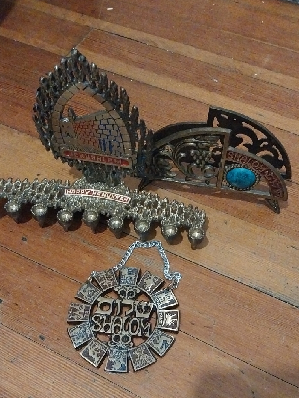 Decorative Jewish Wall Plaques and Menorah Accent Pieces - Bronze Tone